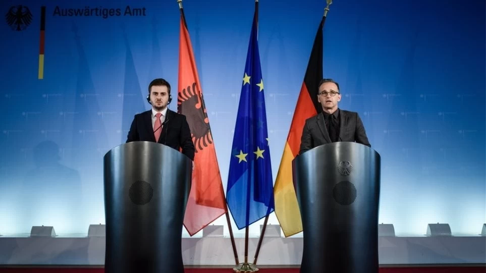 «Ναι», αλλά υπό όρους, από το Βερολίνο για την έναρξη ενταξιακών διαπραγματεύσεων με Αλβανία και Σκόπια